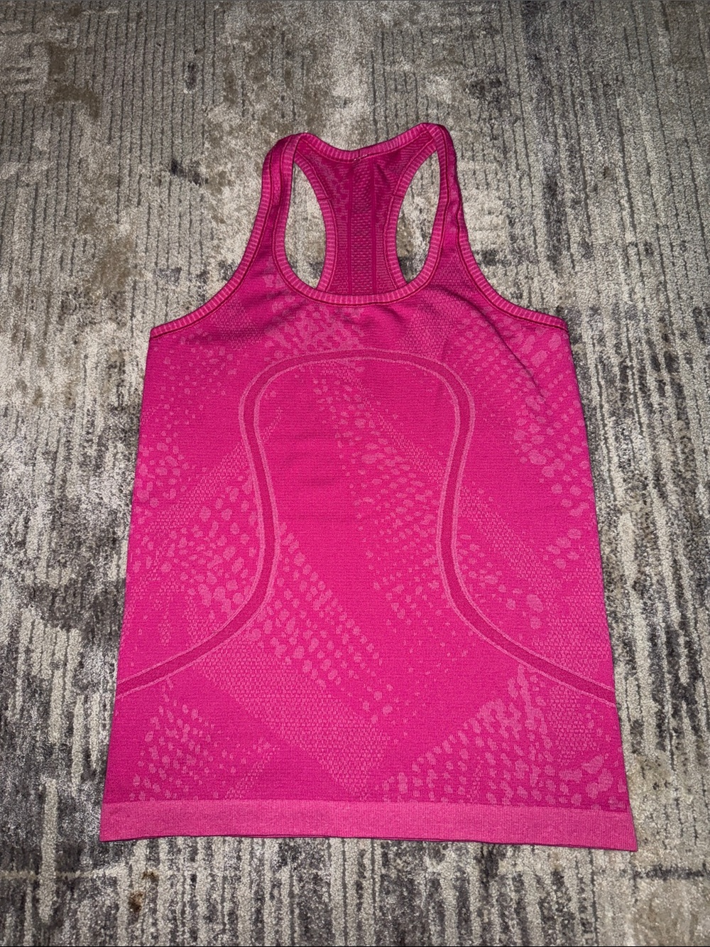 Lululemon Seamless Racerback Tank Top - Pink